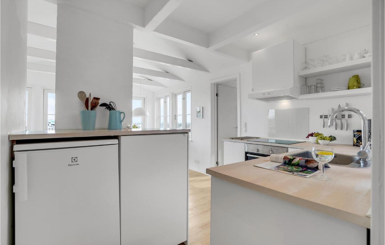 Nice Home In Ringkobing With Kitchen Sondervig Bagian luar foto